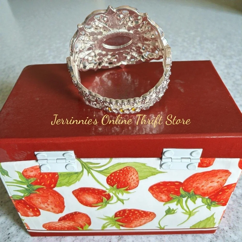 Filigree Bracelet‎